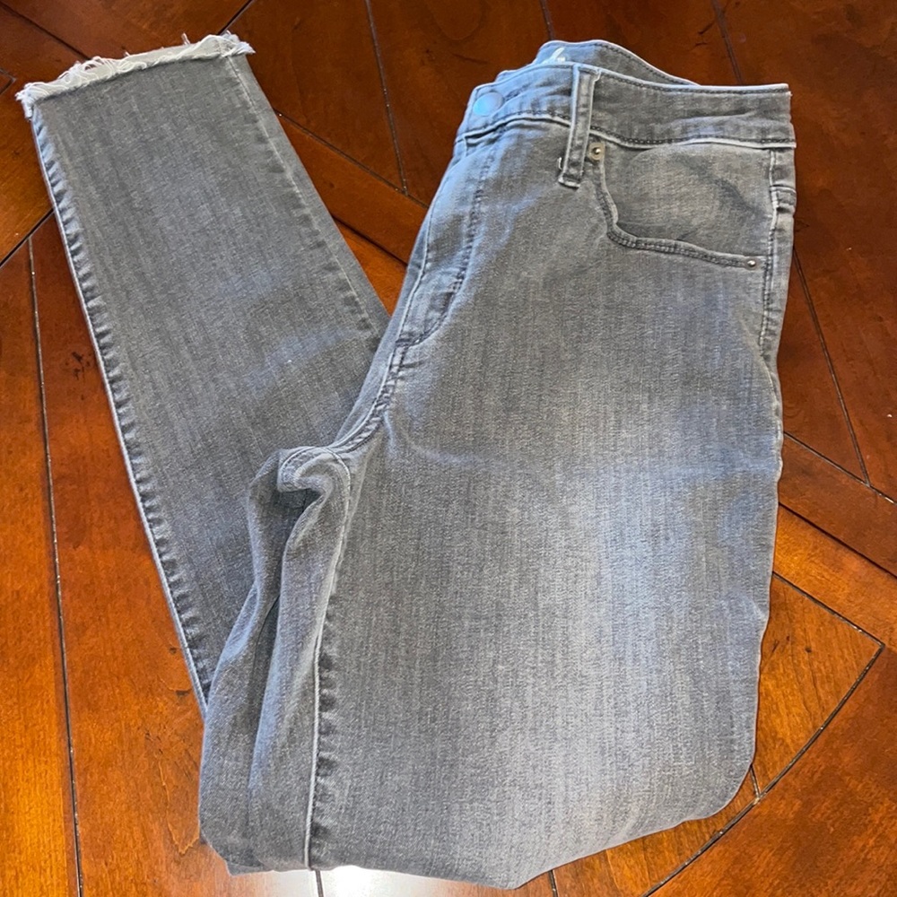 Universal Threads jeans